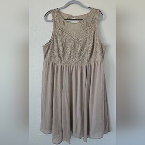 Taupe Torrid dress size 3 like new back